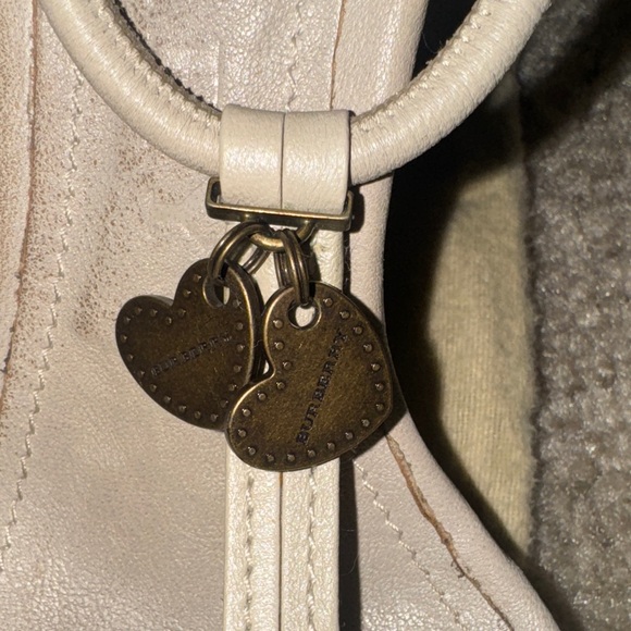 Burberry Women\'s Beige Heels with Heart Charm sz 40